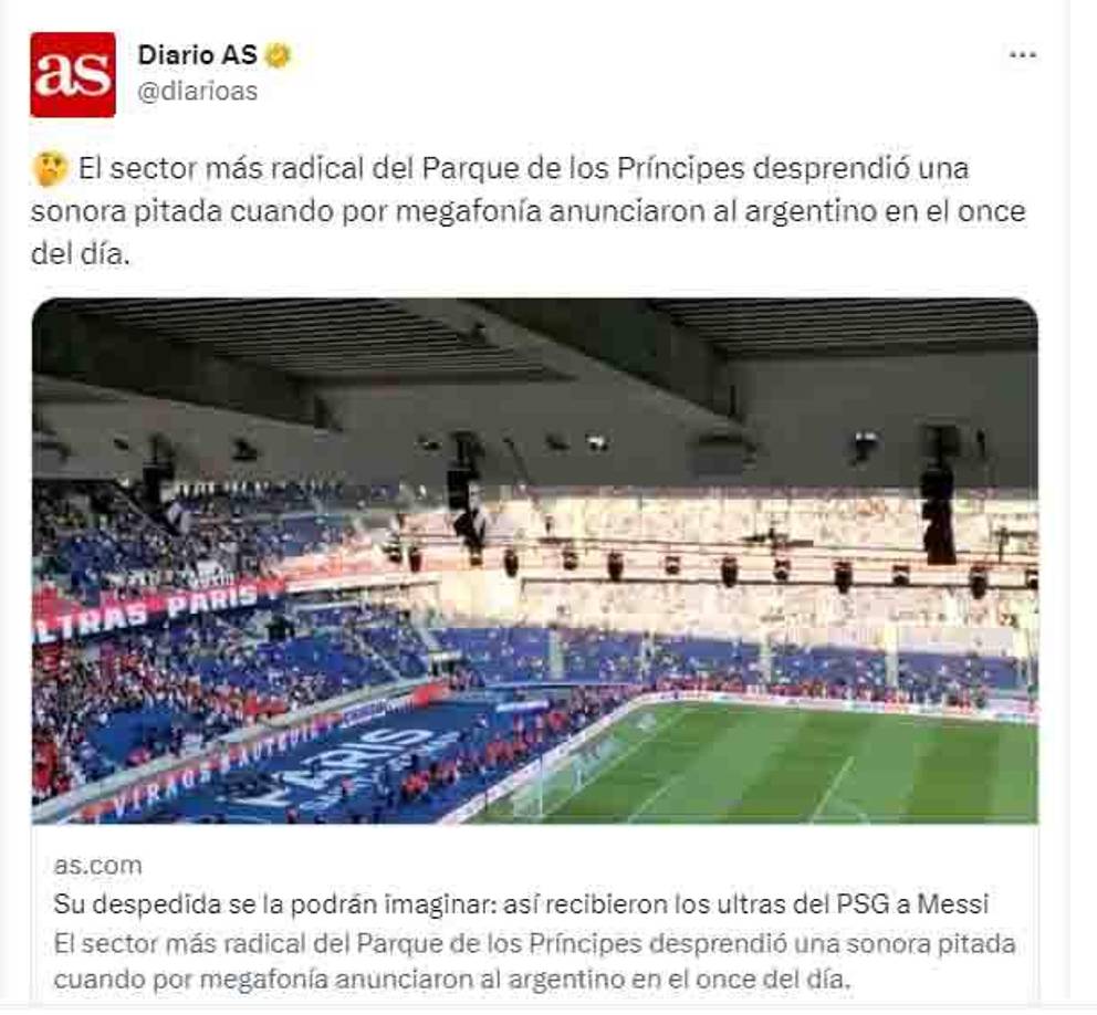 Los ultras del París Saint Germain le silbaron a más no poder a Lionel Messi.