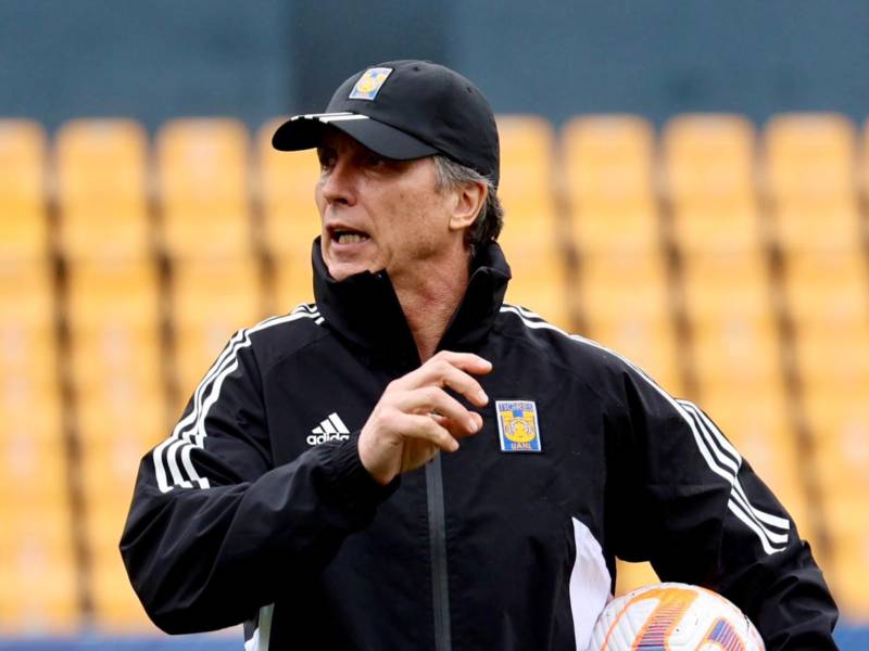 Robert Siboldi realizó su primera práctica con los Tigres.