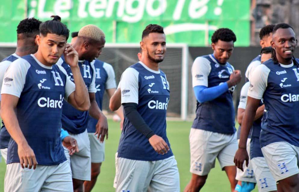 Honduras cerró filas con una mala noticia de cara al duelo ante Costa Rica
