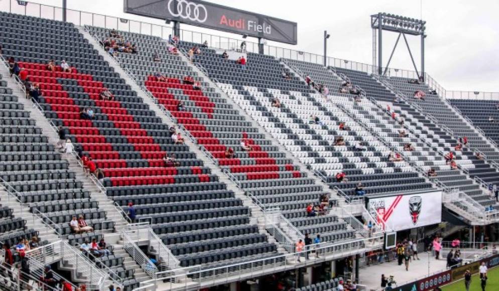 El aforo del comodísimo Audi Field es de 20,000 aficionados sentados.