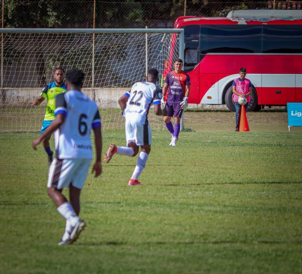 El conjunto arrocero se encuentra en el fondo de la tabla con 3 unidades.