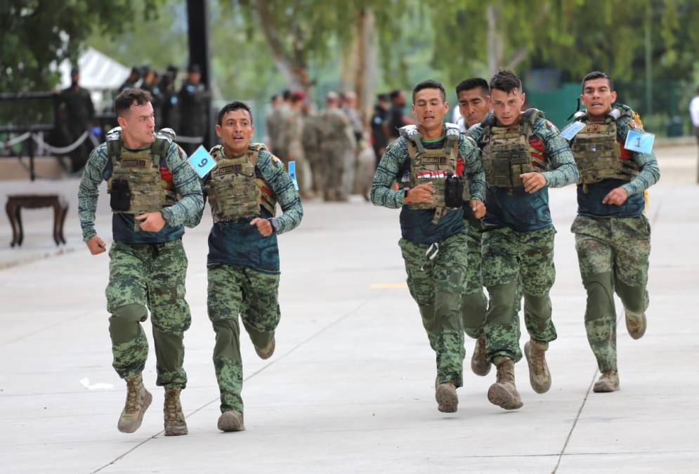 Participación del Comando de Operaciones Especiales de México. 