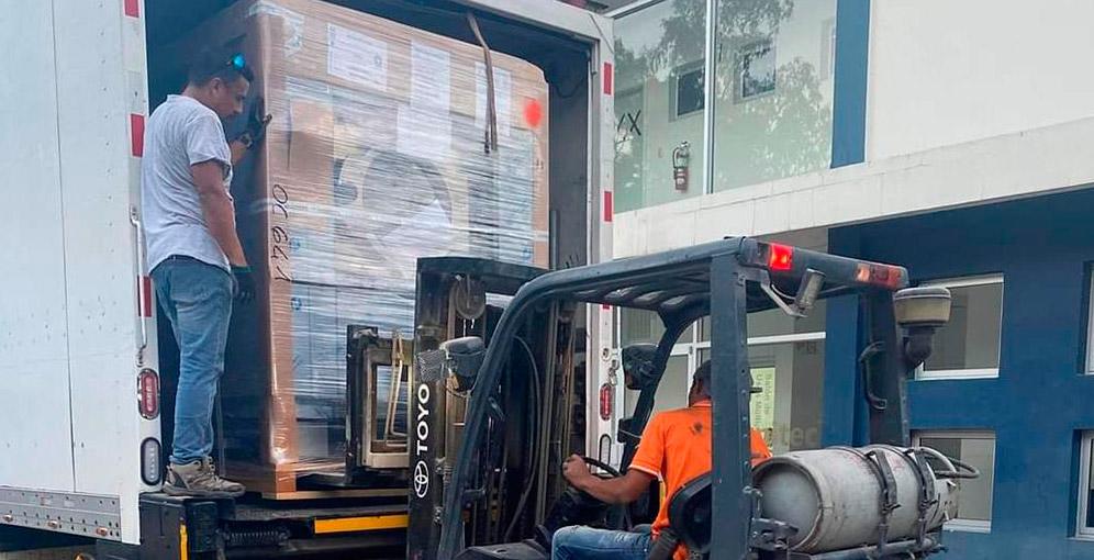 Hospital de Comayagua recibe modernas lavadoras industriales