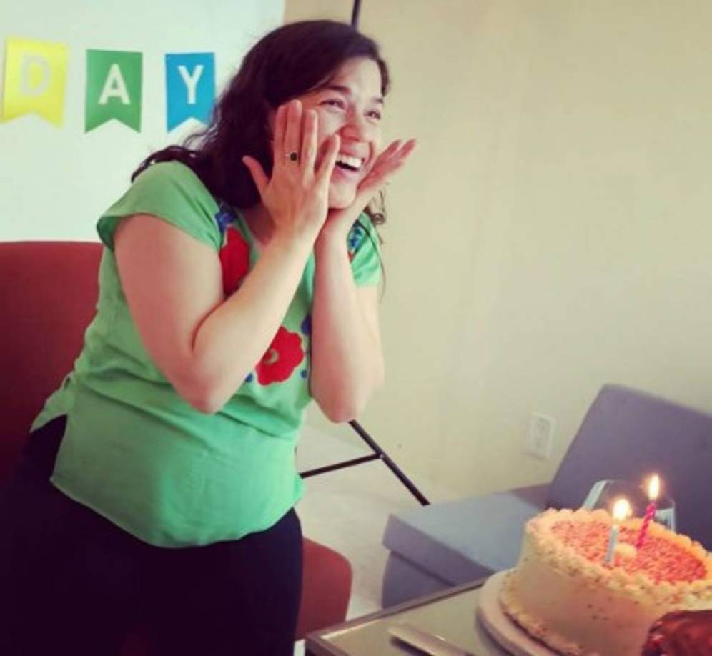 A América Ferrera también le falta poco para dar a luz a su segundo hijo, fruto de su matrimonio con Ryan Piers Williams. La actriz de raíces hondureñas celebró su cumpleaños número 36 hace unos días.