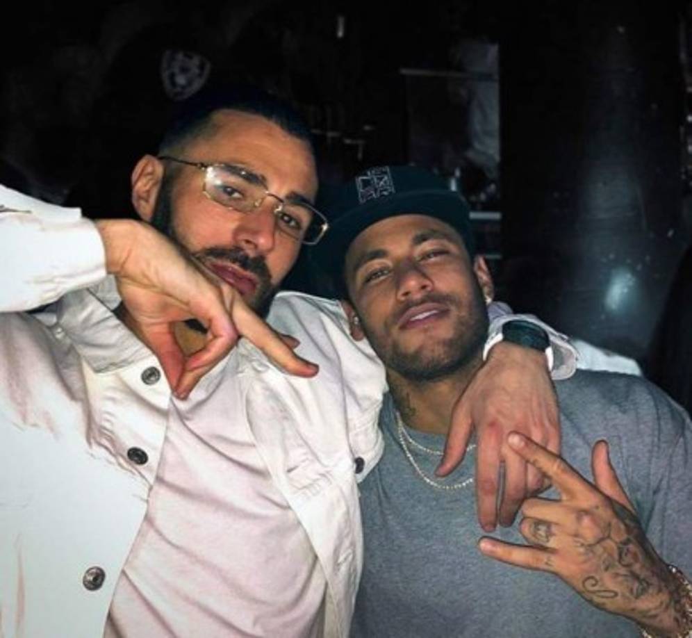 Benzema y Neymar subieron esta foto juntos en sus redes sociales en estas vacaciones de verano.