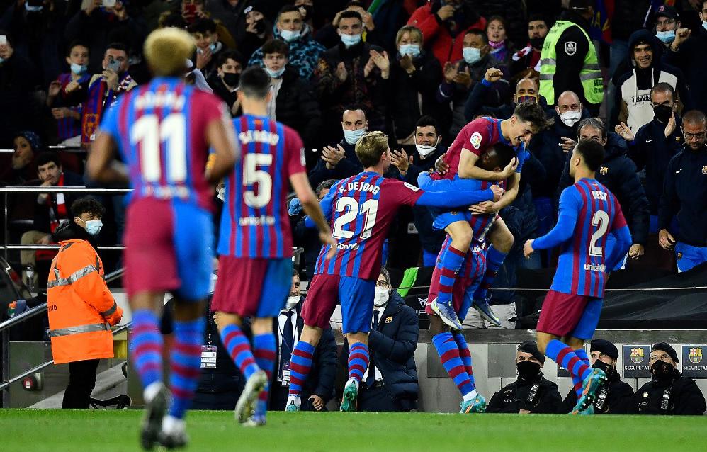 Tabla de posiciones: Barcelona desplaza al Atlético de Madrid tras su goleada al Athletic Club