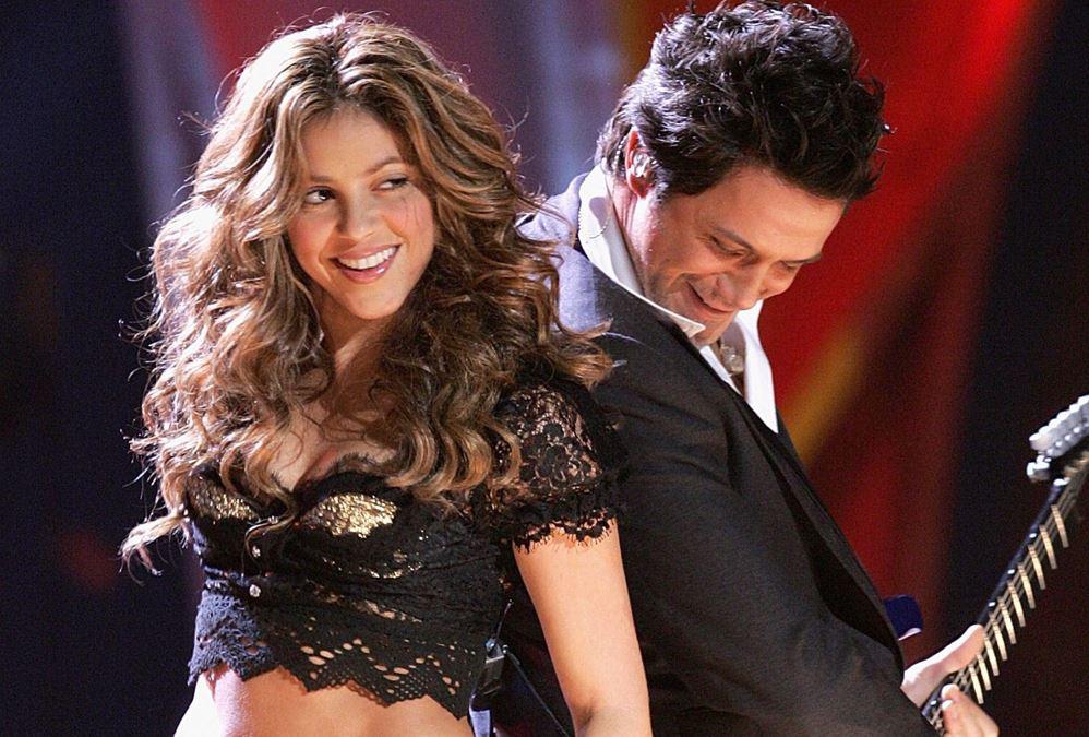 Shakira y Alejandro Sanz tendrían un romance, según un medio español