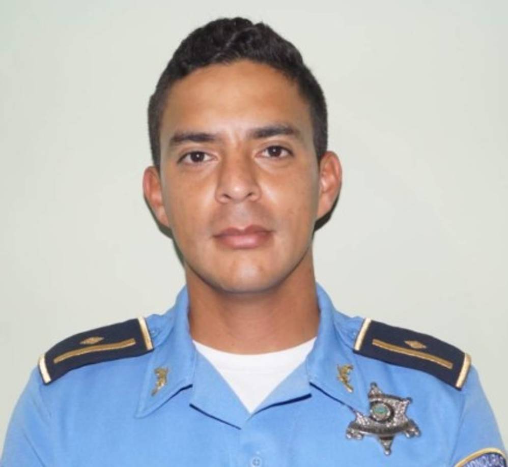 Horas más tarde, se confirmó que entre las víctimas, también se encontraba el subinspector de la Policía Nacional, Alver Lanza.