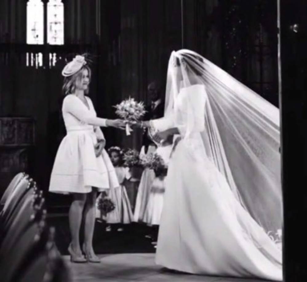 'Gracias por todo su amor y apoyo que nos llega desde tantos lugares alrededor del mundo. Cada uno de ustedes hace de este día algo aún más significativo', agregaron los duques junto a las fotos.