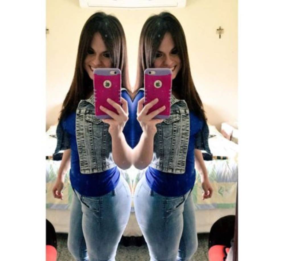 A través de las redes sociales ella explotó al tirarle fuertes mensajes a Jorge Luis Pinto debido a que no le dio oportunidad a Costly en el empate ante El Salvador.