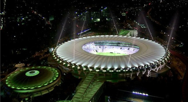 Rio de Janeiro, Estadio Maracaná. Capacidad: 73,531 espectadores. Fue construido para el Mundial de 1950 y en su campo se jugó la final entre Brasil y Uruguay. El Maracaná es el recinto que mayor número de partidos albergará durante el certamen, siete en total, entre ellos la gran final del día 13 de julio.
