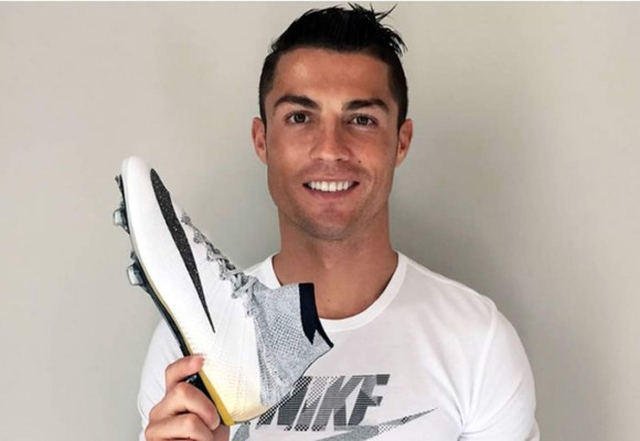 Los nuevos tacos de Cristiano Ronaldo para inicio de año - Diario La Prensa