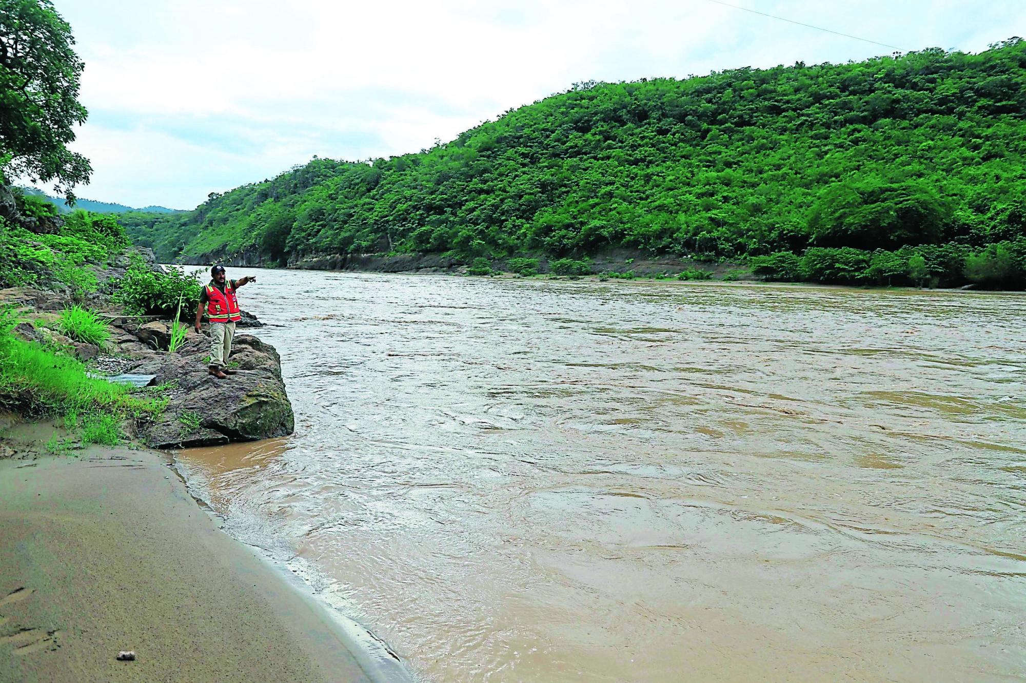 El Ulúa ha mantenido en alerta preventiva al valle por las lluvias de junio.