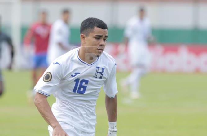 Isaac Castillo es titular indiscutible en el esquema táctico de Luis Alvarado en la Sub-20 de Honduras.