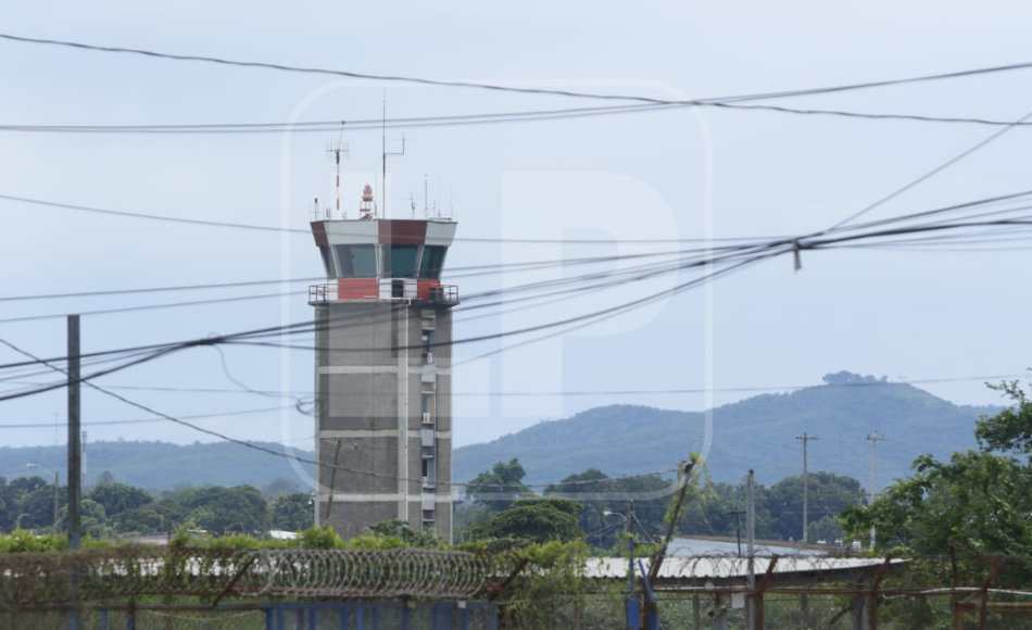 Torre de control, aeropuerto en San Pedro Sula.