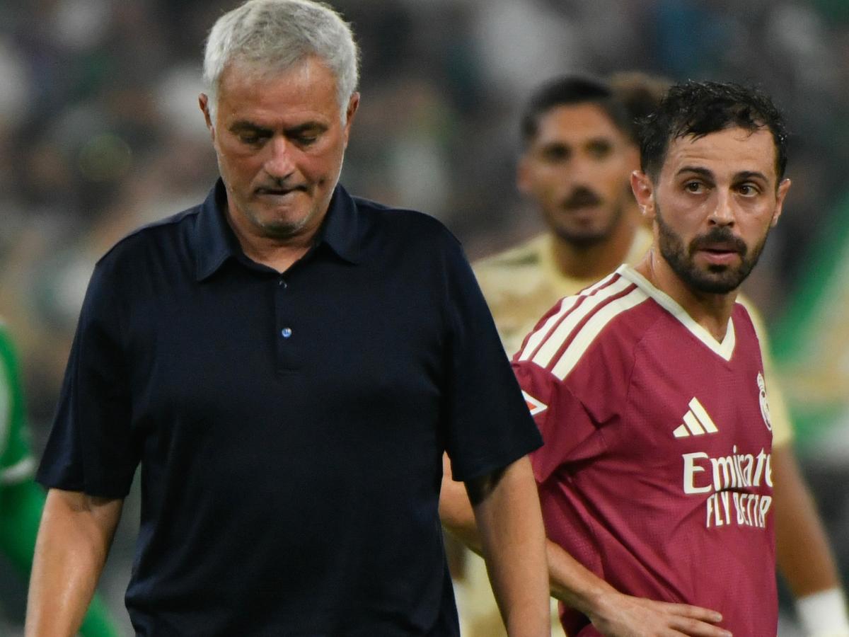 Mourinho frustrado tras la derrota contra el Betis: "Hemos hecho más"