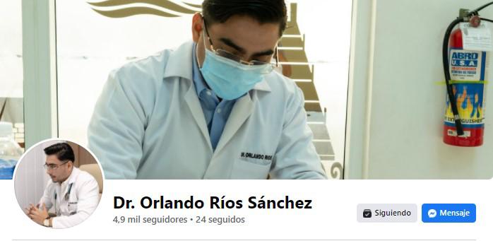 Así aparece en Facebook el doctor hondureño.