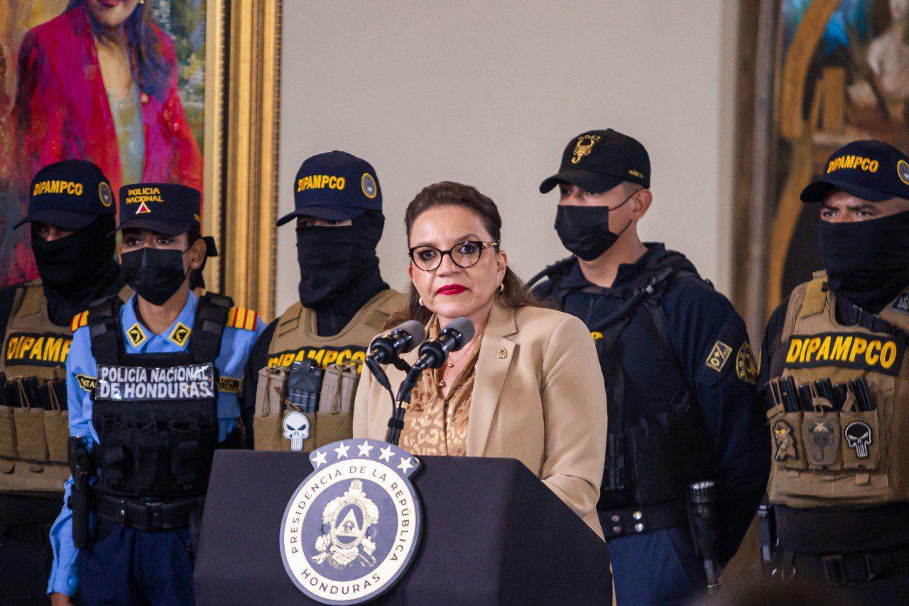 La presidenta de Honduras, Xiomara Castro, anunció el estado de emergencia.