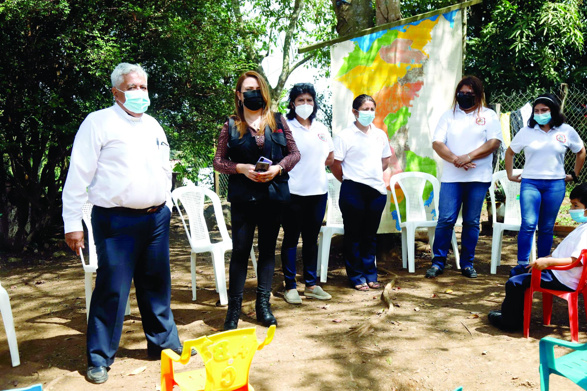 Pese al embate pandémico, la escuela Mercedes Calderón presenta actividades académicas constantes.
