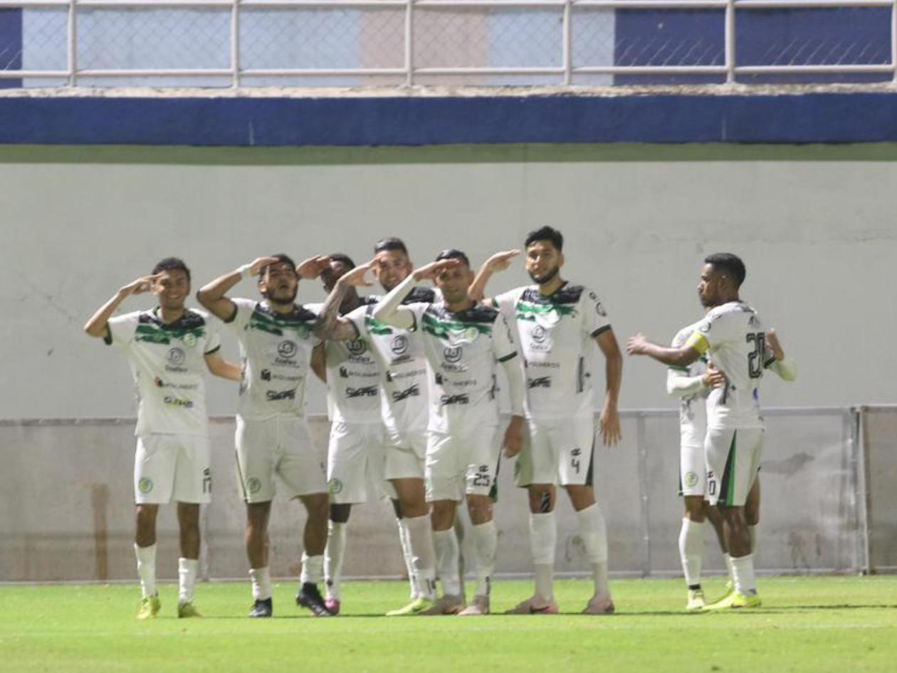 Juticalpa FC Sella su Permanencia con Victoria sobre Lobos UPNFM
