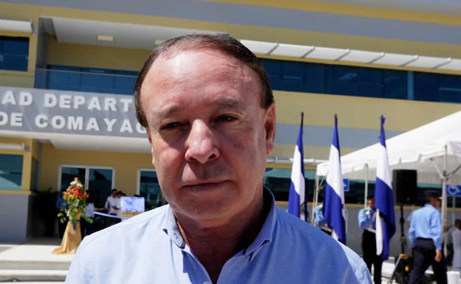 Carlos Miranda, alcalde de Comayagua, alaba las oportunidades de desarrollo que trae la apertura del Aeropuerto Internacional de Palmerola.