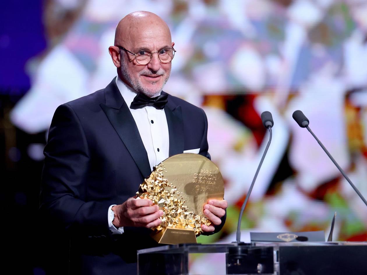 España se lleva todo: Luis de la Fuente gana el premio al Mejor Entrenador del Mundo