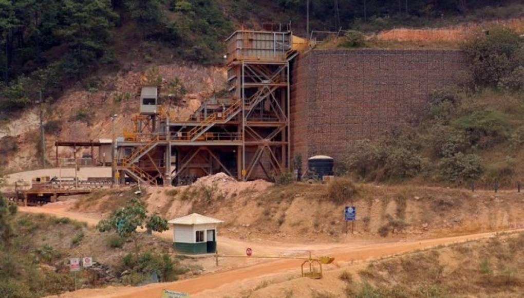 Varios conflictos se han desatado derivados de la explotación minera en la región.