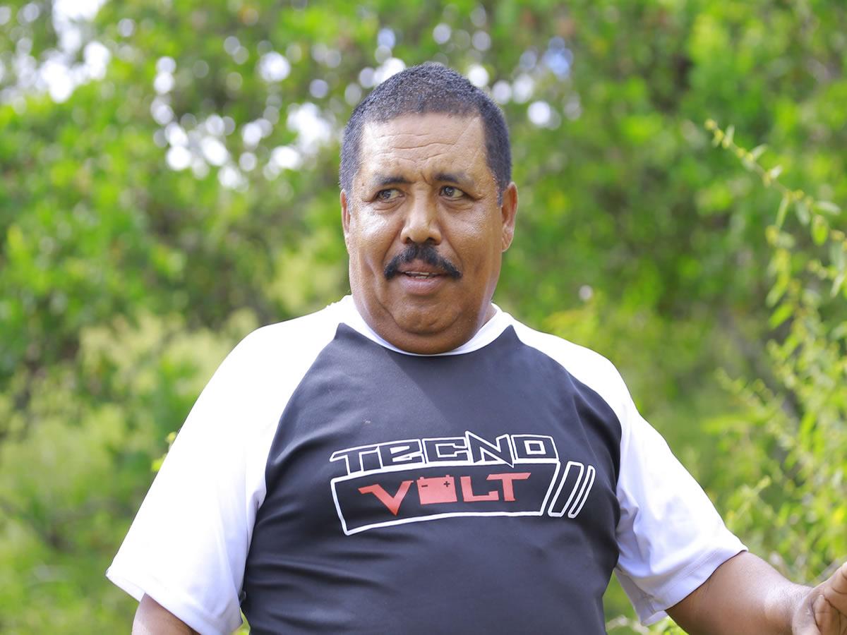 $!Invasión de patos pone “manos arriba” a pescadores de El Cajón