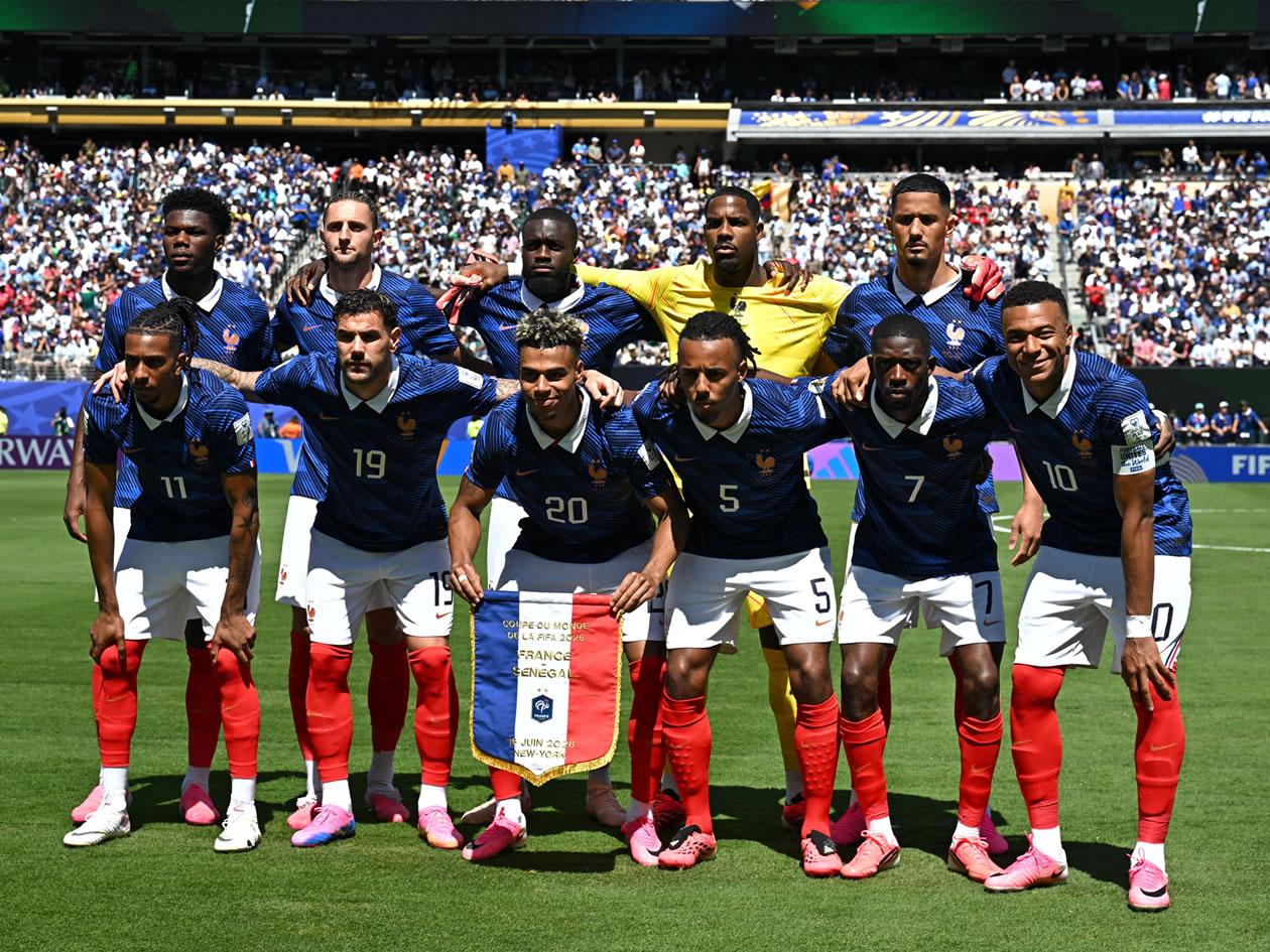 Francia se queda sin técnico en pleno Mundial: Deschamps recibió la peor noticia