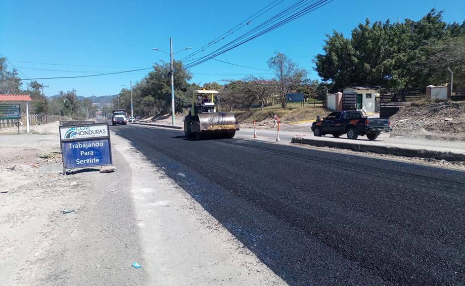 Trabajos de reparación de un hundimiento en el tramo Siguatepeque – Taulabé.