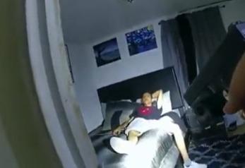 Video: Policía le dispara a joven que estaba en su habitación